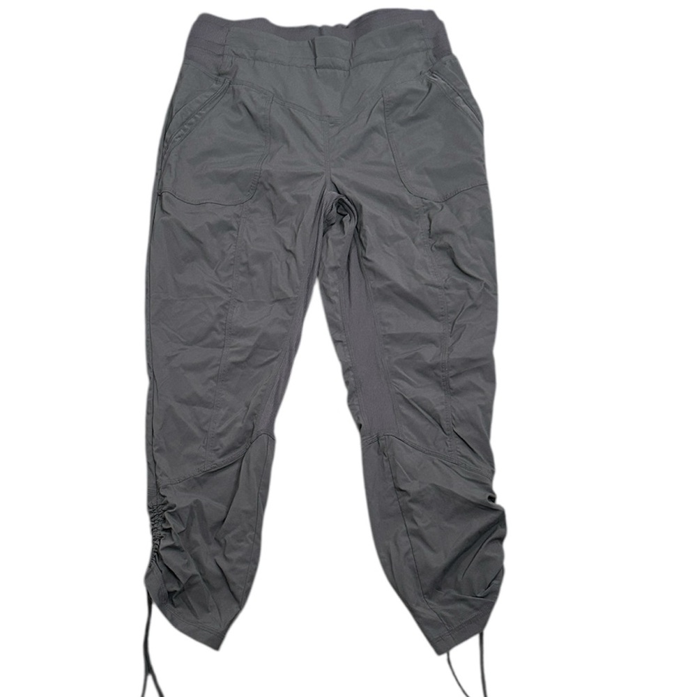 INDYGENA gray joggers Pants size M active wear